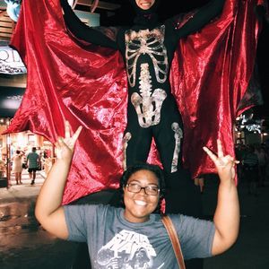 Meet your Posher, Kayla